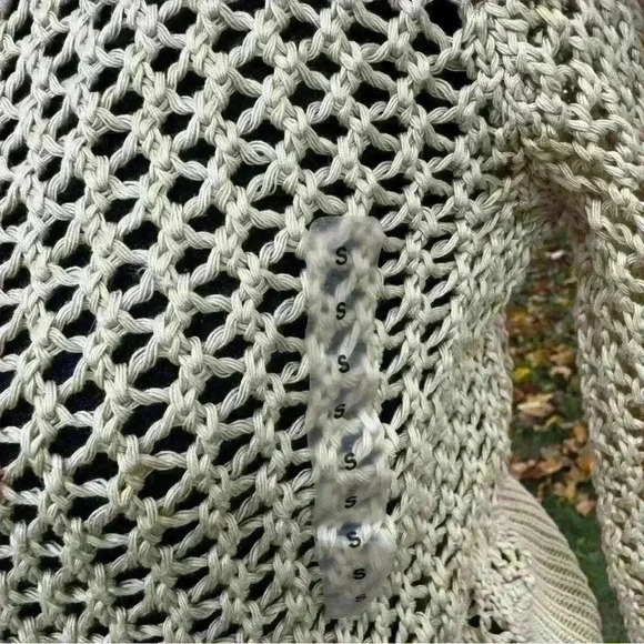 BNWT Banana Republic Open Knit Button Down Sweater Cardigan Size Small Tan - Picture 3 of 6